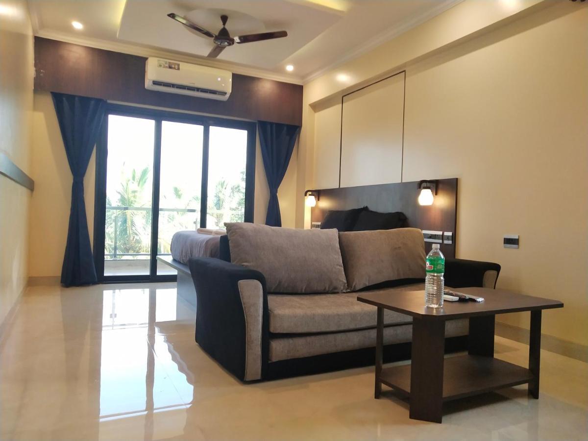 Casajuliana Hotel Siolim Exterior photo